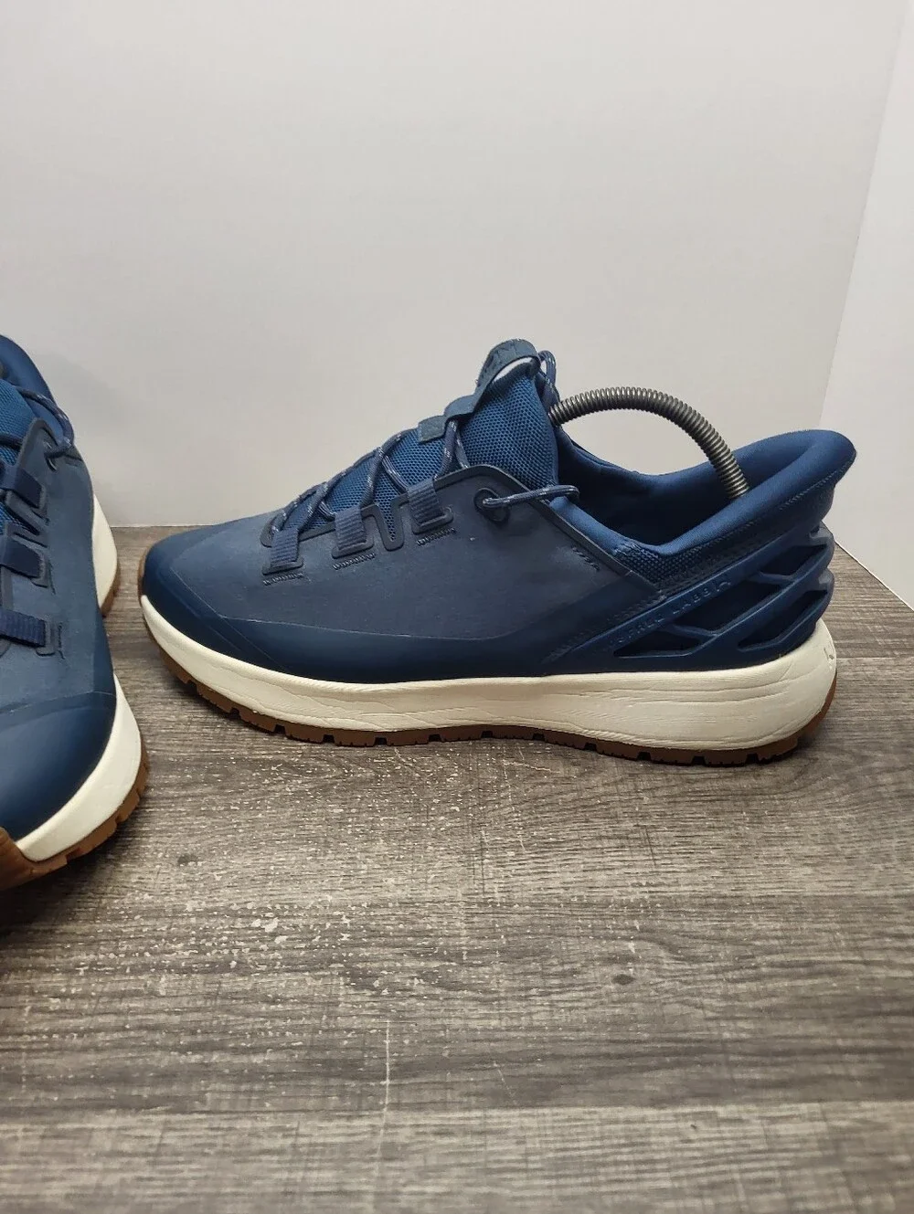 KIZIK WASATCH Sneakers Shoes Tidepool Blue Mens Size 11